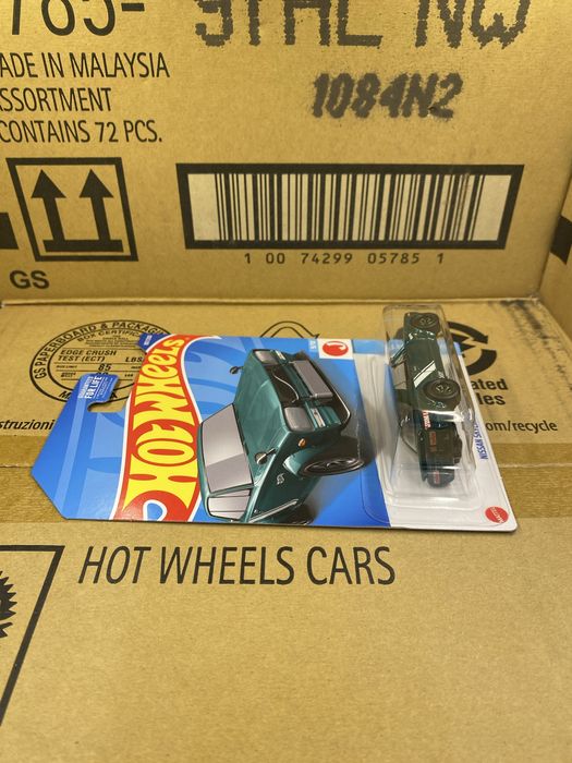 Hot Wheels Nissan Skyline HT 2000GT-X STH