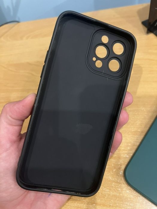 Чохили apple 13pro max