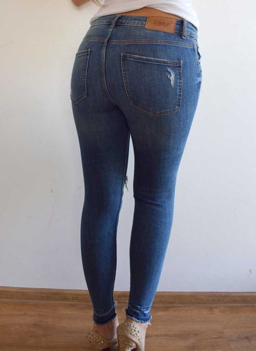 Zara z1975 basic dep. spodnie rurki dziury otarcia 36 s