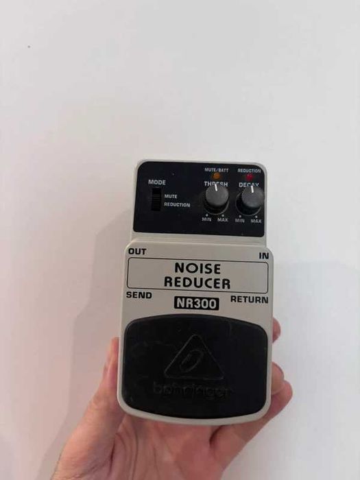 Behringer Noise Reducer NR3000