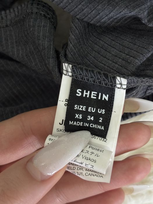 top na ramiączkach shein