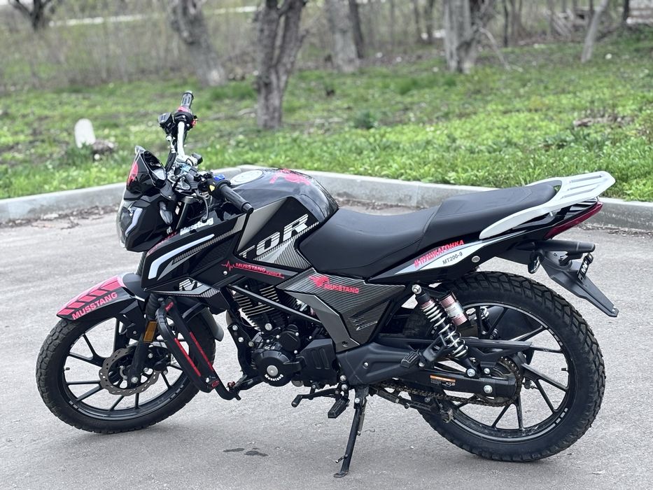 MUSSTANG мт-09 продам