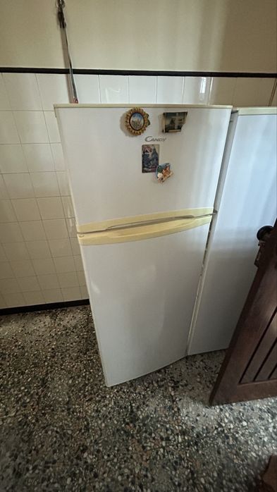 Frigorífico com geleira