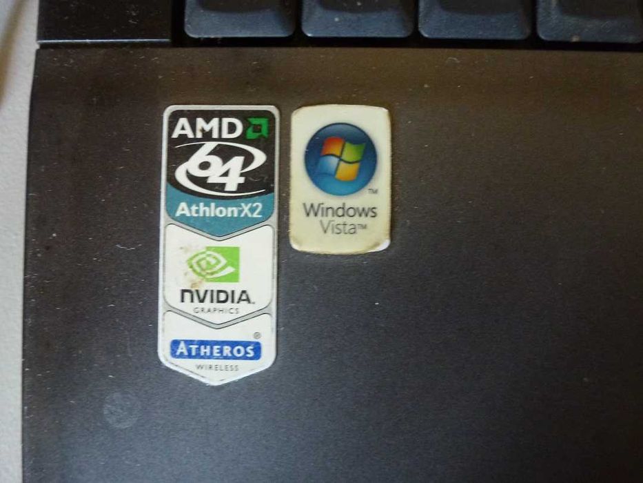 Portátel Packard Bell 17" para renovar