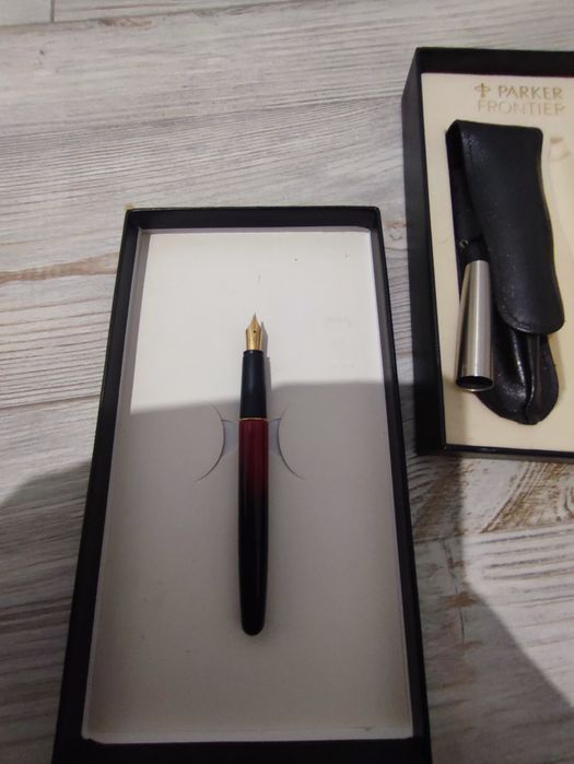 Продам ручку Parker Frontier