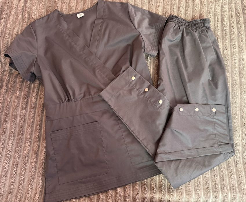 Медичний костюм Sana