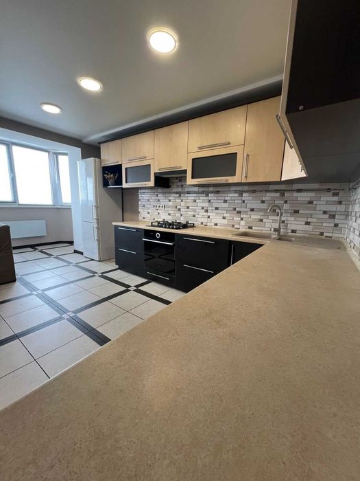 Продаж 5-кімнатної квартири, 145 кв. м, вул. Гетьмана Мазепи, Вінниця