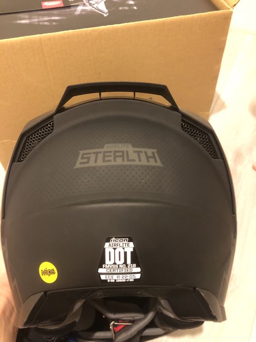 Мотошлем airflite mips stealth black