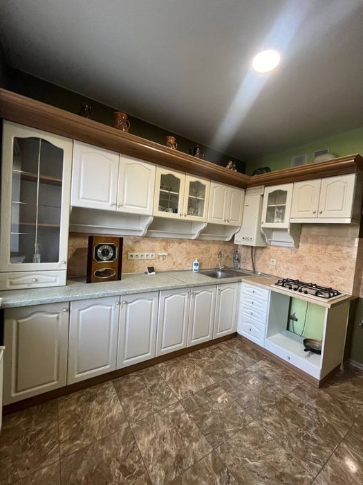 Таунхаус із ремонтом та центральними комунікаціями!