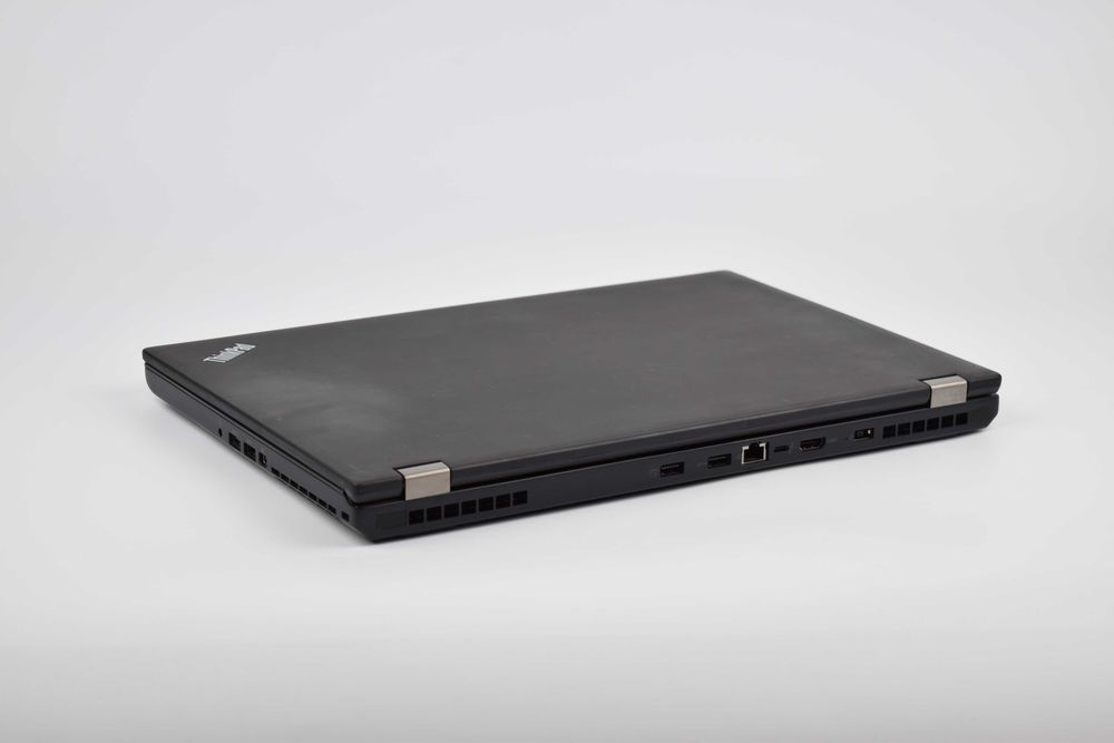 Lenovo ThinkPad P51 i7-6820HQ M2200 16/32гб ssd 512/1тб 15.6" IPS FHD Ноутбук