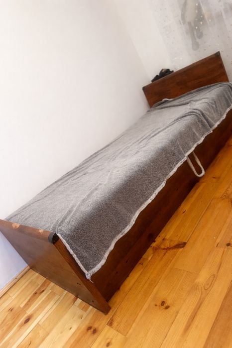 Łóżko jednoosobowe Indiana