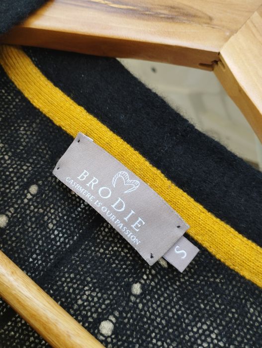 Kardigan sweter damski firmy Brodie r. S 100 % kaszmir