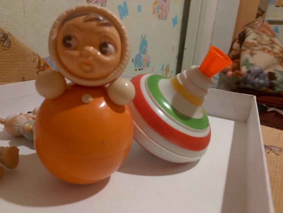 Іграшка неваляшка СССР