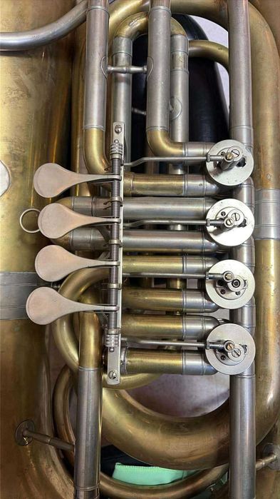 Tuba de concerto Roland Meinl
