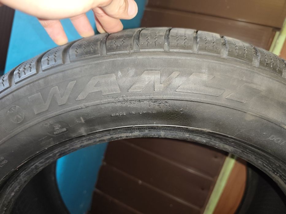 Sprzedam opony zimowe 225/55/17r.
