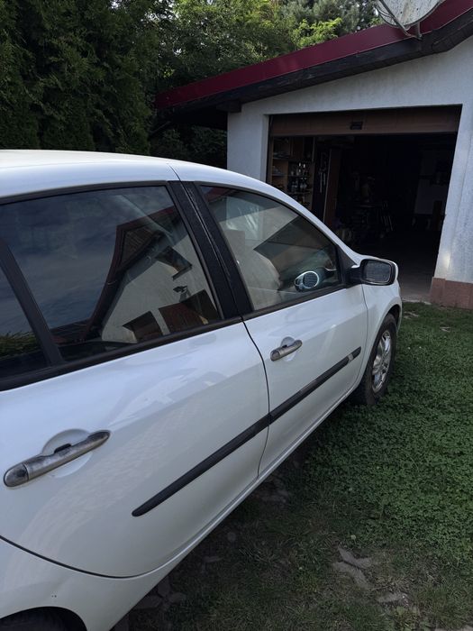 Renault Clio 3 generacja 2008 benzyna 1.6 Automat, LPG