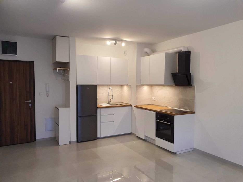 Mieszkanie 38m2, 2 pok, 2p, PKP, balkon, garaż