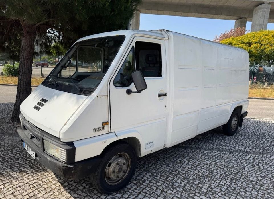 Renault master 2.5 D 88000km