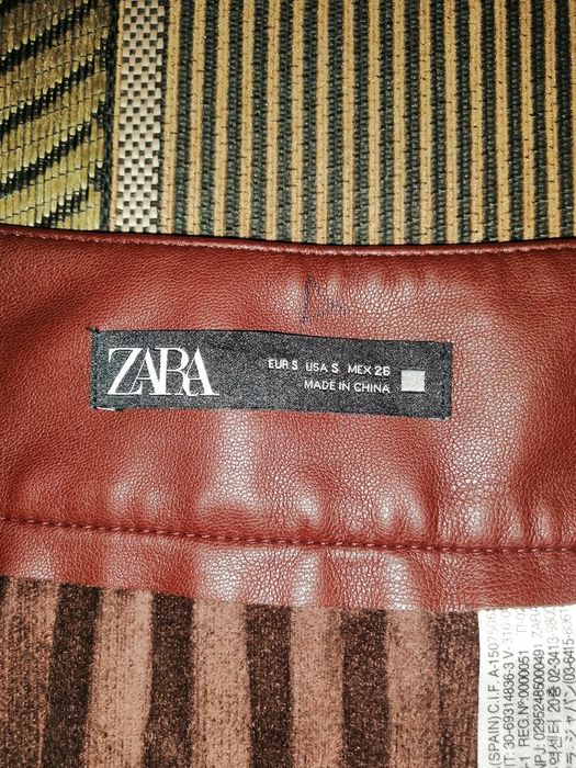 Спідниця ZARA шкіряна