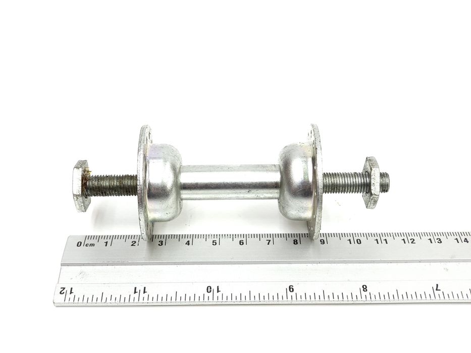 NOWA Piasta koła przód ZZR Romet Universal Tyler PRL 24 szprychy