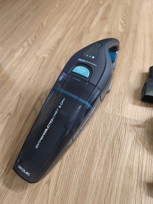Aspirador Cecotec Conga 22,2V Animal Hand – NOVO + acessórios