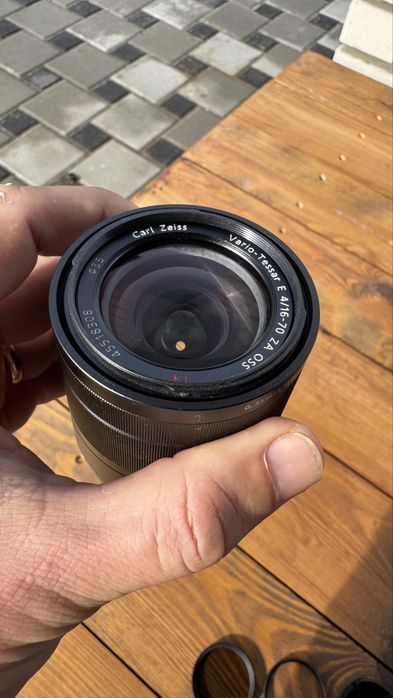 Об’єктив Sony Zeiss 16-70mm f/4 OSS – ідеальний стан!