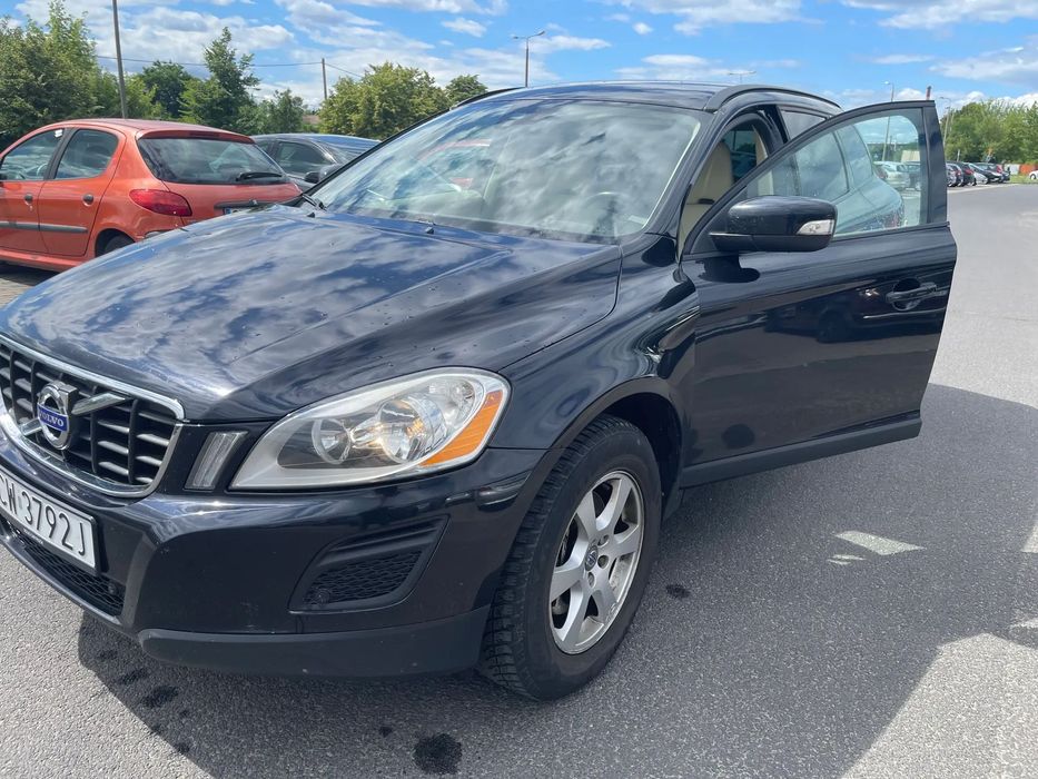 Volvo XC 60 Volvo XC60, bezpieczne, ekonomiczne i zadbane