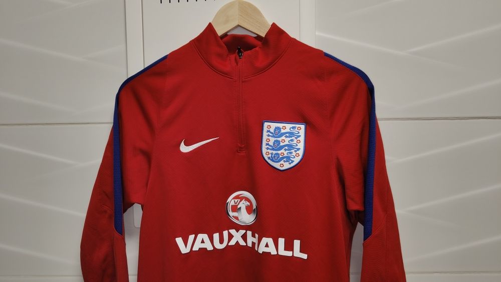 Bluza Nike r. M czerwona NOWA Anglia