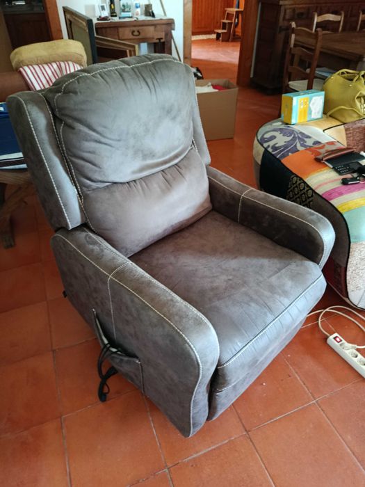 Cadeirão poltrona qualidade relax elevação eletrico com aquecimento tipo hospitalar geriátrico idosos + 1 poltrona eletrica low cost