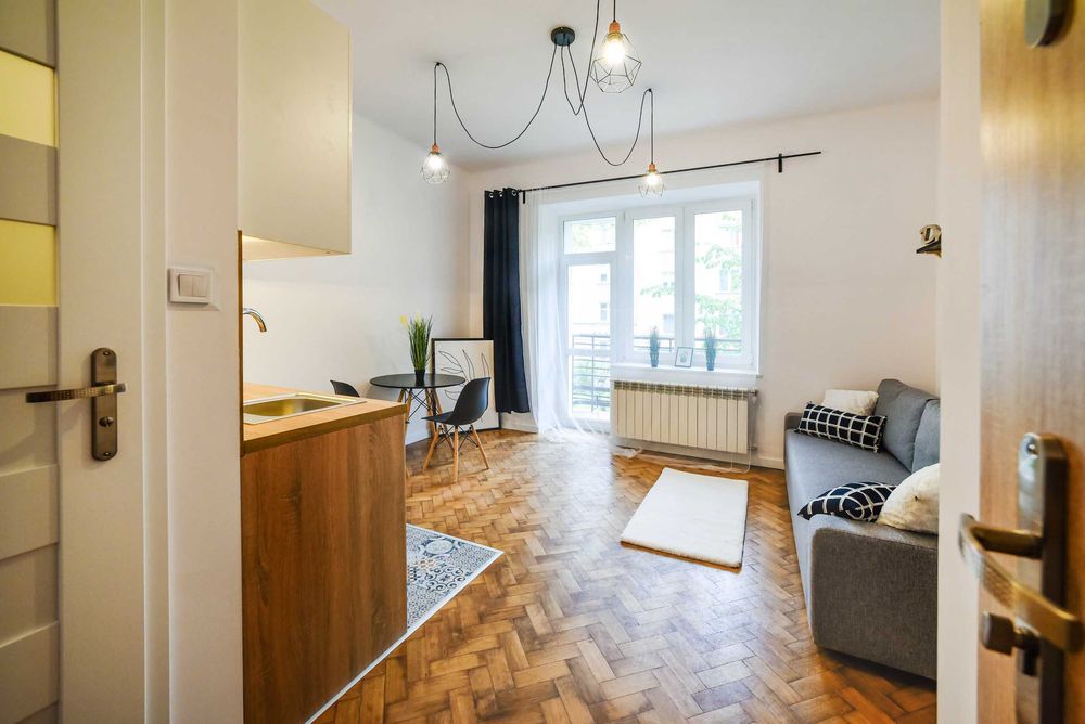 WYNAJEM OD ZARAZ! Kawalerka ul. Legionowa 5 blisko umcs, kul BALKON