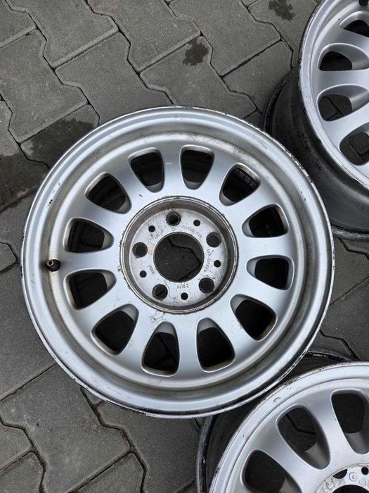 Диски Бу Литі 5X120 R15 7j ET20 DIA 74.1 BMW DR12