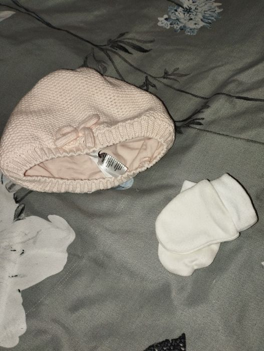 Czapeczka i niedrapki