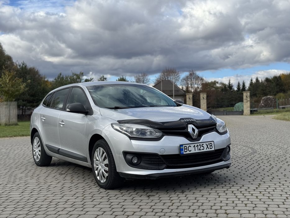 Оренда комфортного авто Renault Megane 2014 рестайл Львів
