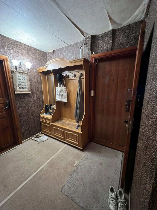 Оренда 3х кімнатної квартири. Польова