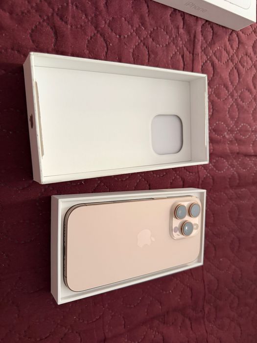 Apple iPhone 16 Pro [fv23%]