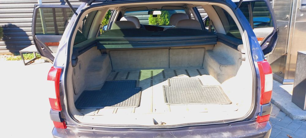 авто Opel Omega B Universal