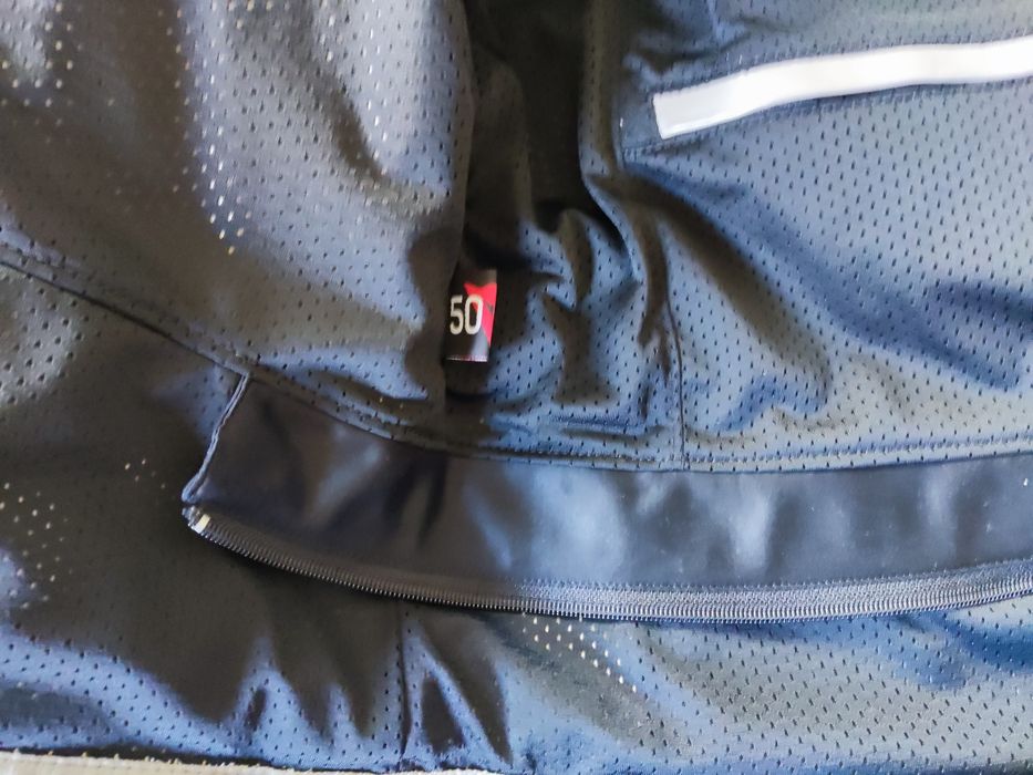 Dainese Bardo tam. 50 + Wave D1 G2