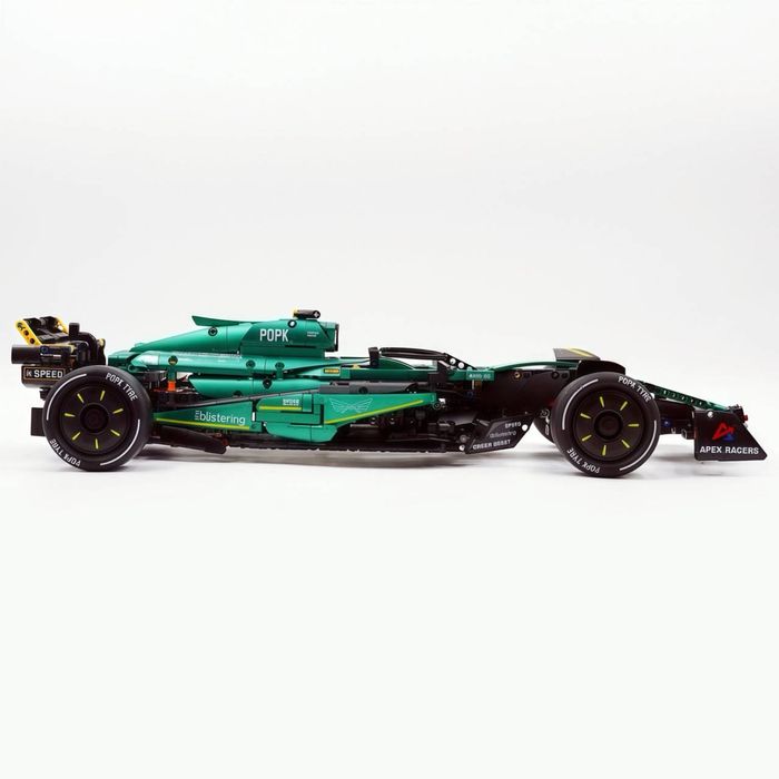 З Коробкою‼️ Конструктор Technic Болід F1 Aston Martin AMR - Лего 1:1