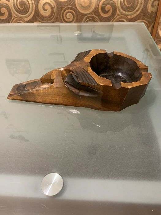 Деревянная пепельница ручная работа