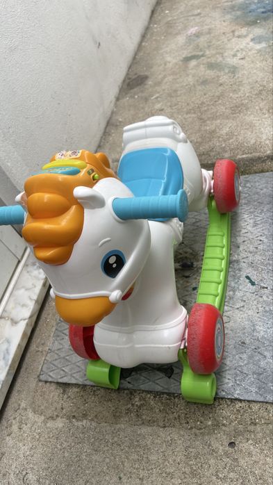 Cavalinho dois em 1