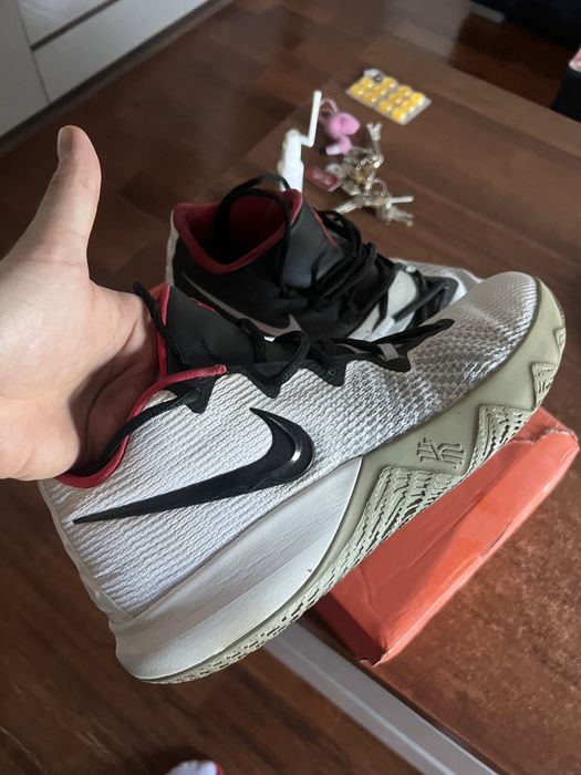 Nike Kyrie Flytrap r.46