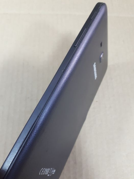 Планшет Samsung Galaxy Tab 3 (Sm-T116).  7 дюймов"