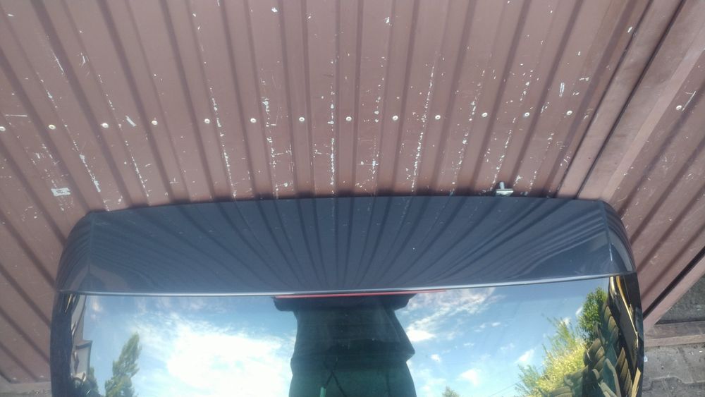 ) Altea klapa tylna kompletna LW7Z