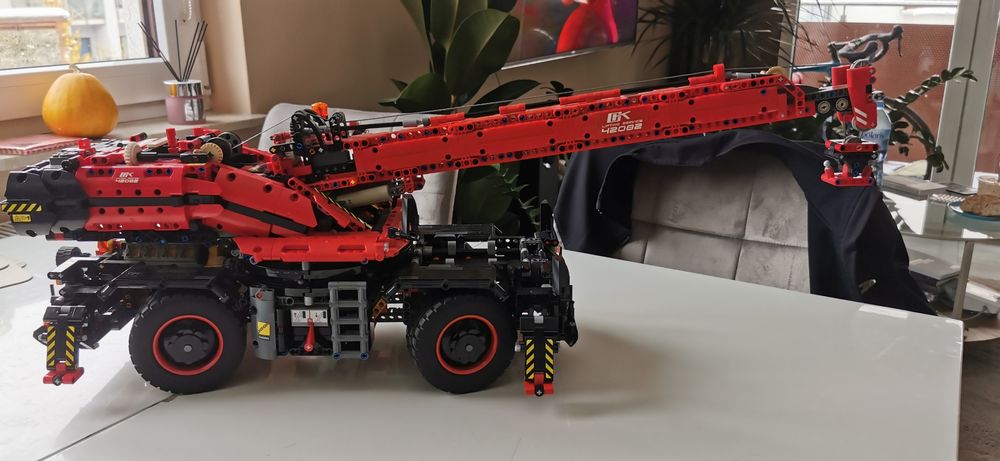 Lego Technic Dźwig 42082