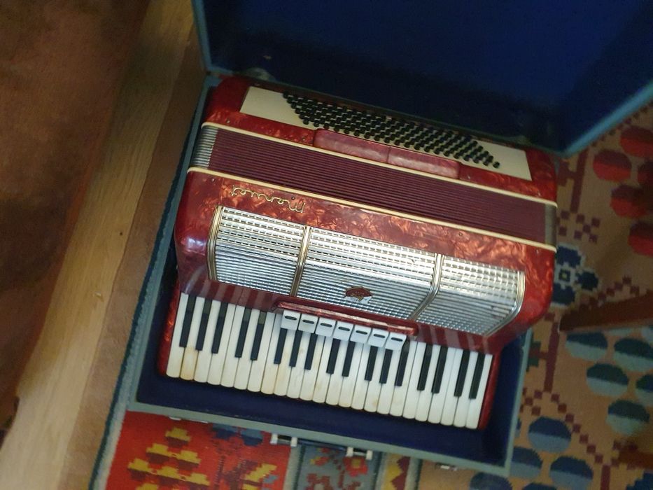 Akordeon menuet 120 basów Warszawa Bielany • OLX.pl