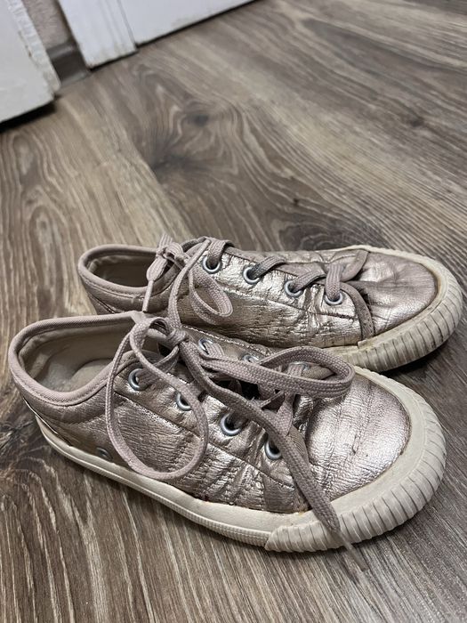 Кеди для дівчинки, 3 пари, стан актуальний на фото на ножку ~ 18 см