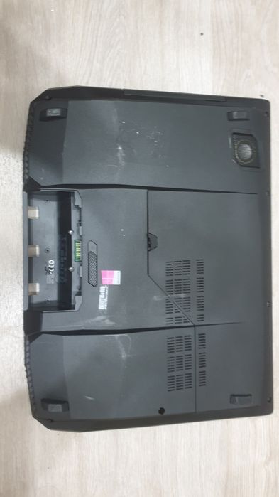 Asus ROG G750Jz (Peças), gtx 880mcompleto sem bateria.