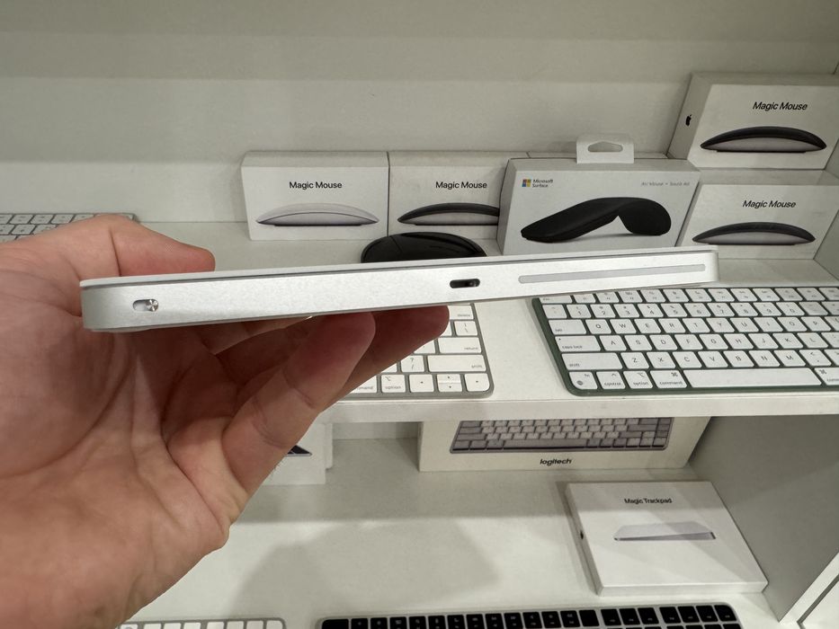 magic trackpad 3 - купити комп'ютери та комплектуючі - Ціна на OLX.ua