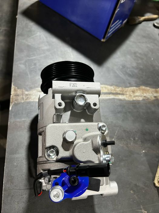 Насос кондиционера компрессор