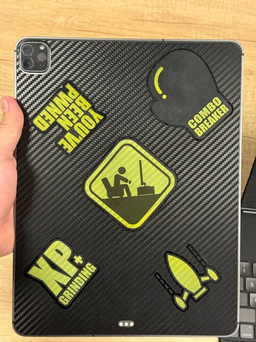 iPad Pro 12.9 128GB z magic keyboard i apple pencil  stan idealny